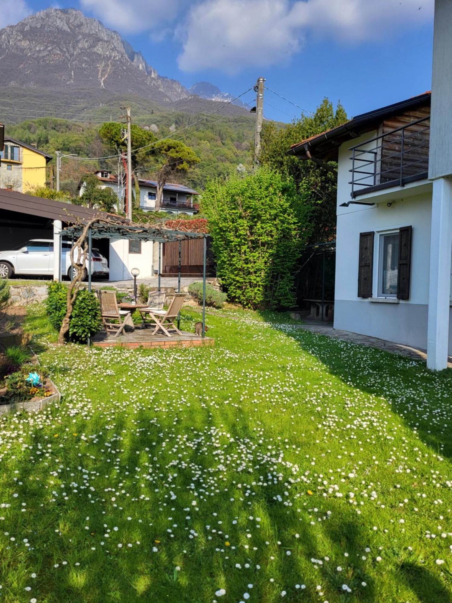 Le Colombine Bed & Breakfast Abbadia Lariana