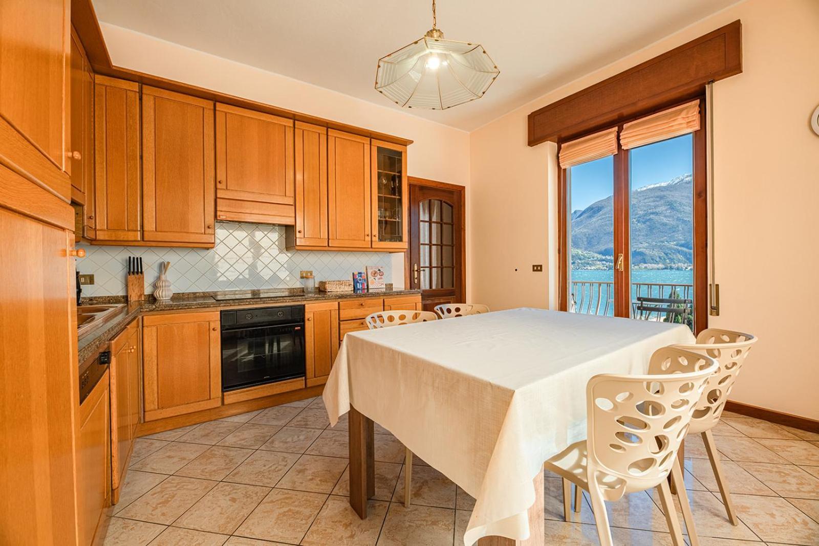 Bellavista - View - Near The Cremia