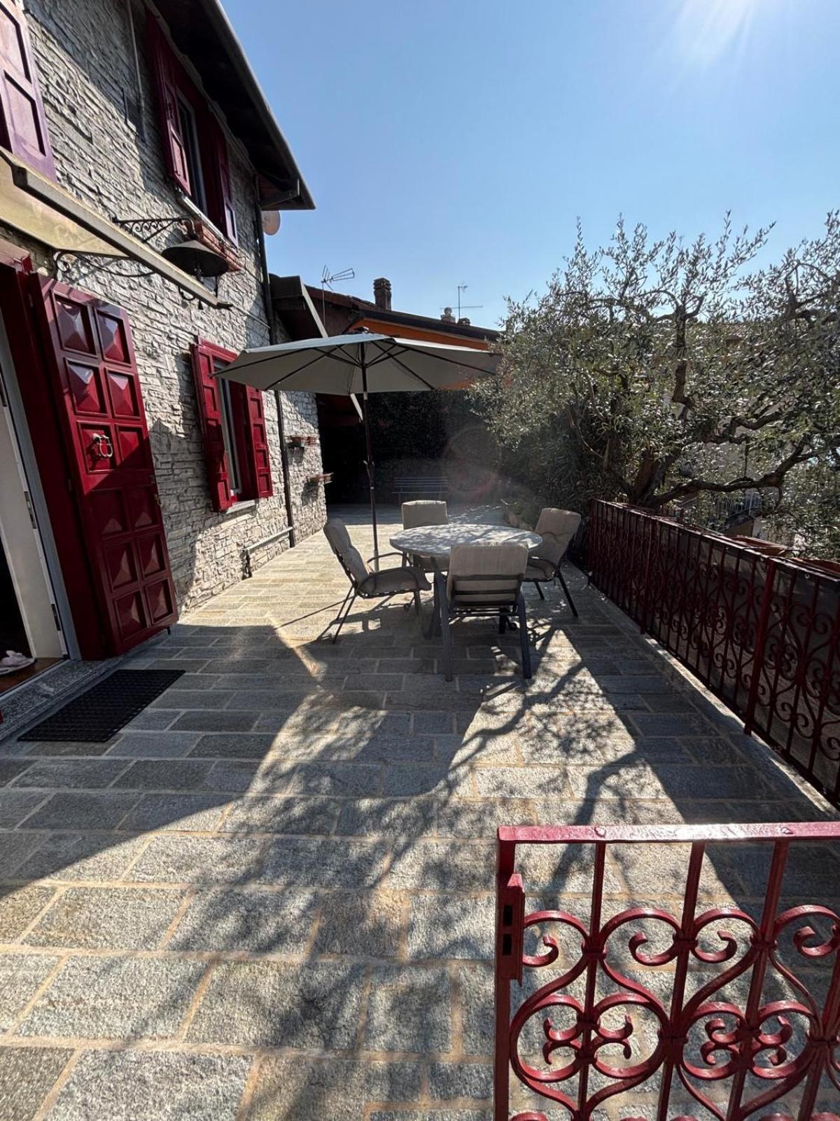 Ester Lakehouse, Graziosa Casa Indipendente * Lierna