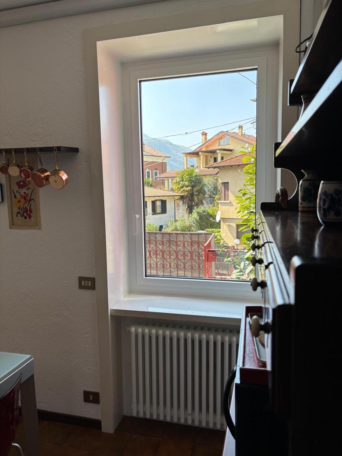 Casa vacanze Ester Lakehouse, Graziosa Casa Indipendente Lierna