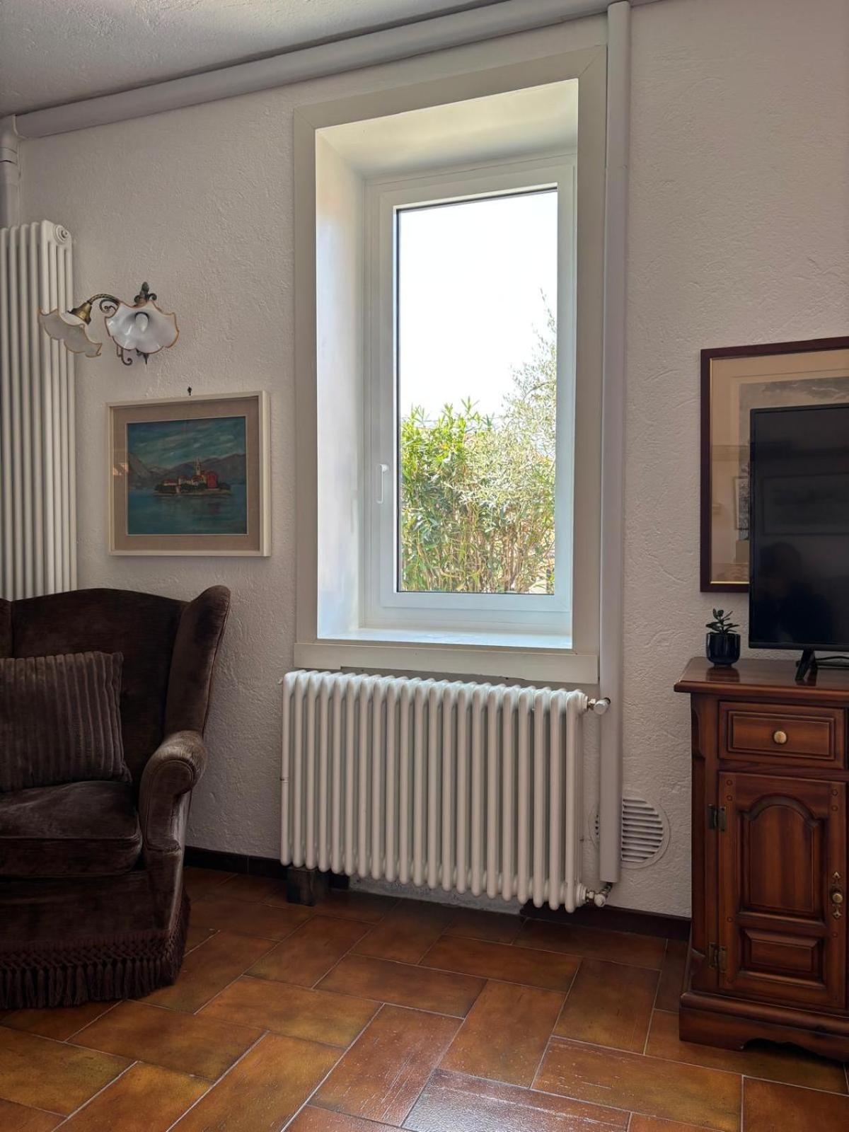Ester Lakehouse, Graziosa Casa Indipendente Casa vacanze