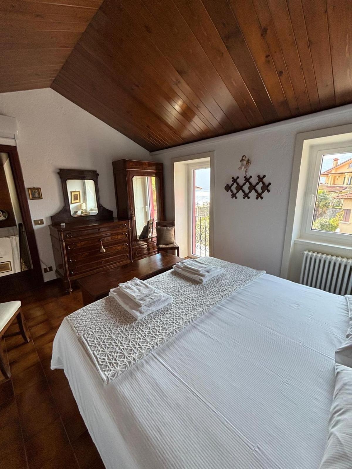 Ester Lakehouse, Graziosa Casa Indipendente *
