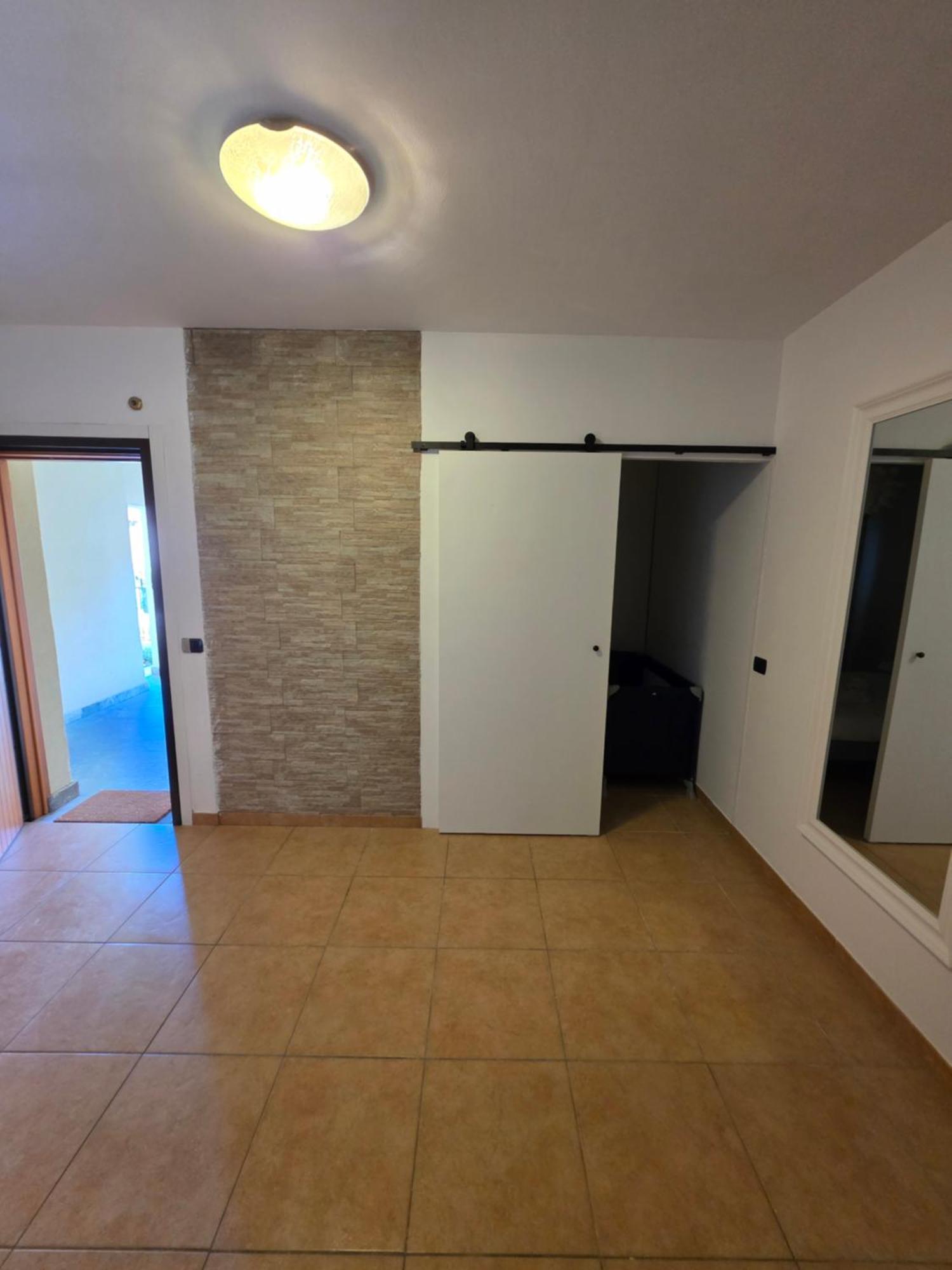 Sweet Apartment *