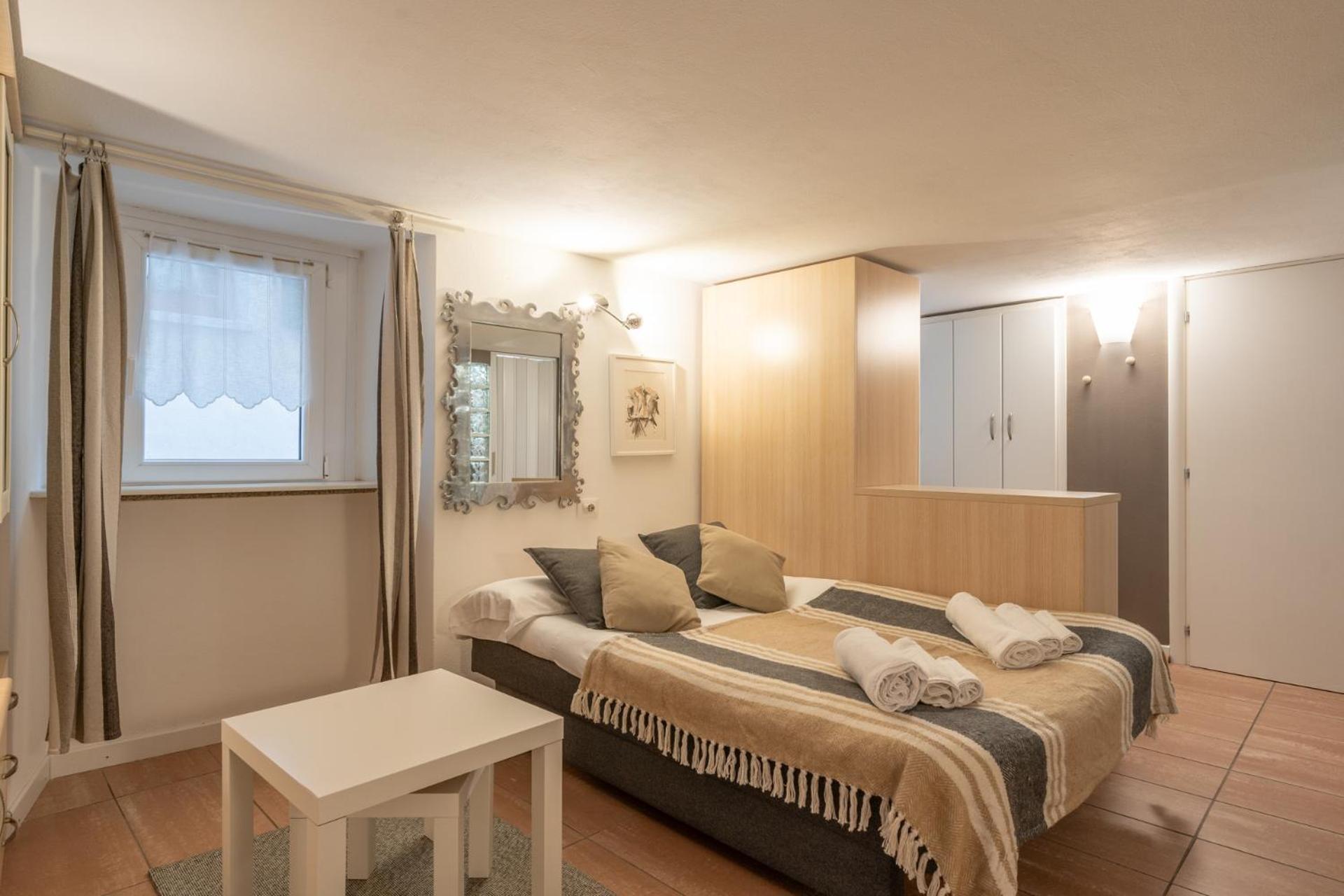 2 * Bellano