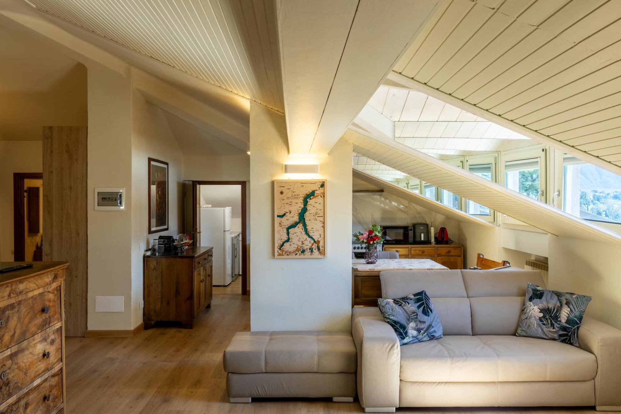 Lucia - Tremezzina Apartment *