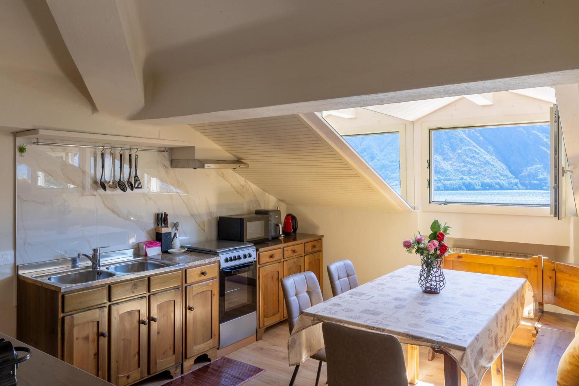 Apartment Lucia - Tremezzina
