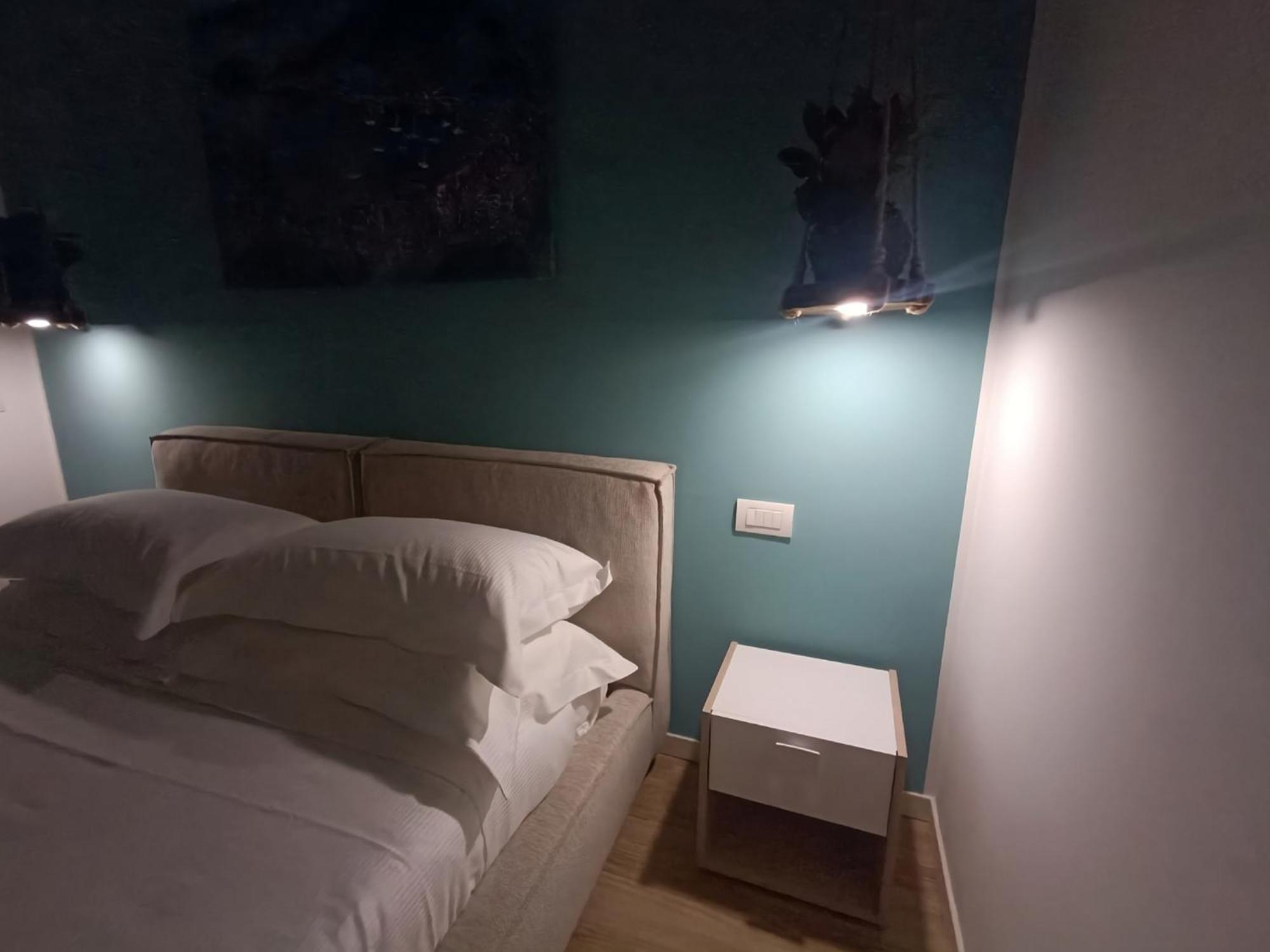 N 5 - Luxury * Como