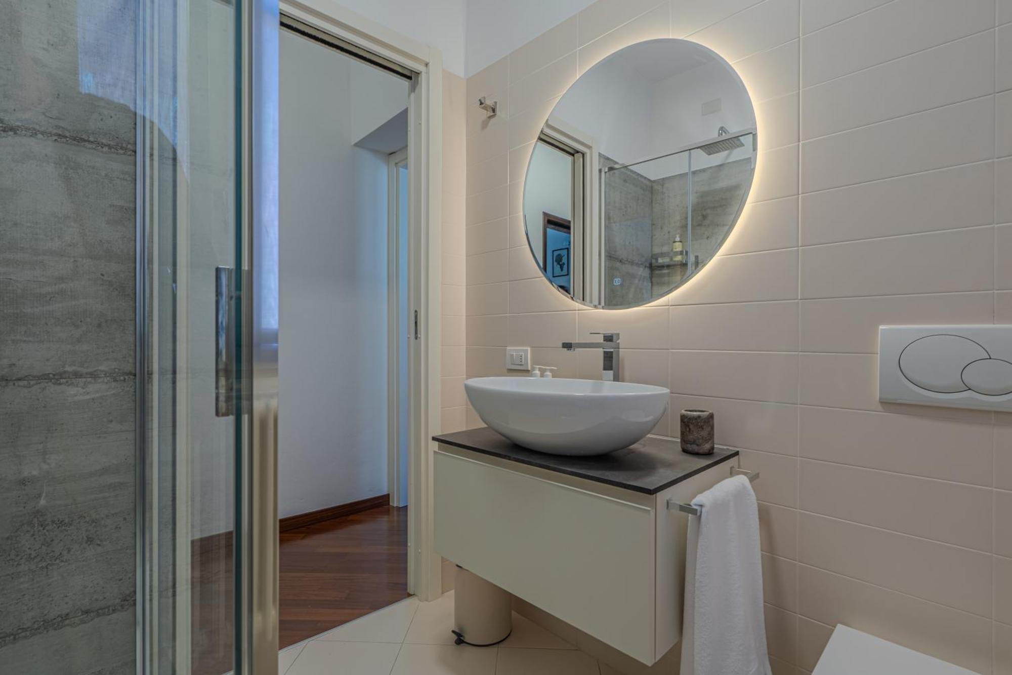 Apartment Greenlake & Parking Como