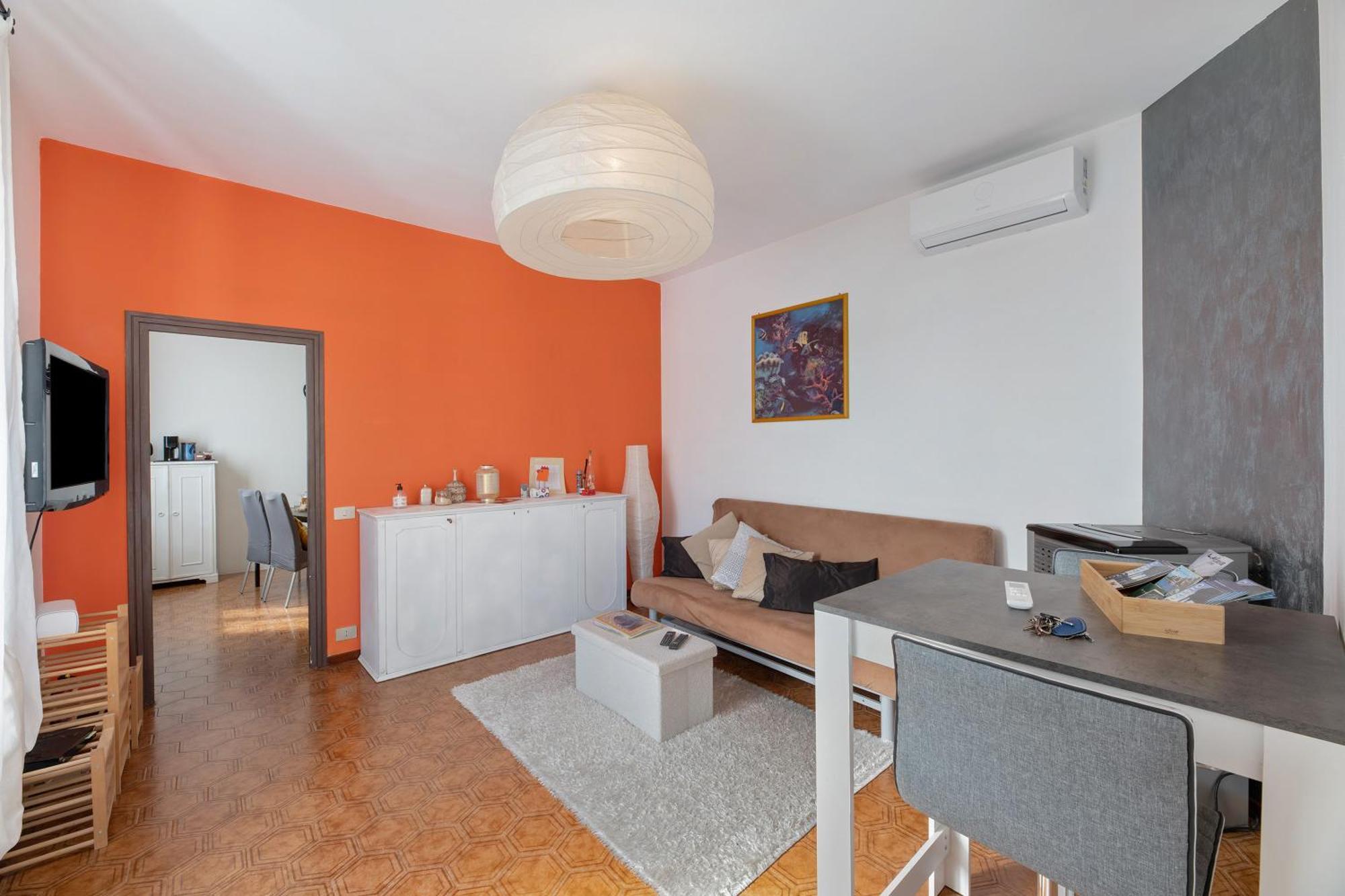 Panoramica In Casa Tipica