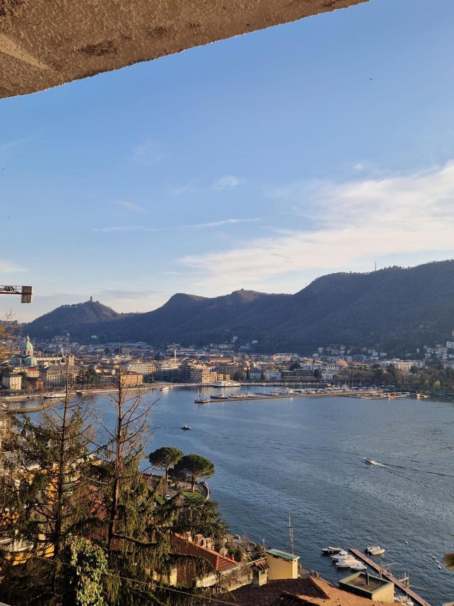 Bellavista Flat - The House Of Travelers Como