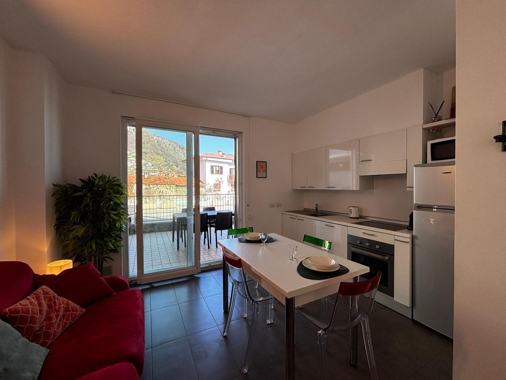 View With Swimming Pool - Larihome A87 Apartment *
