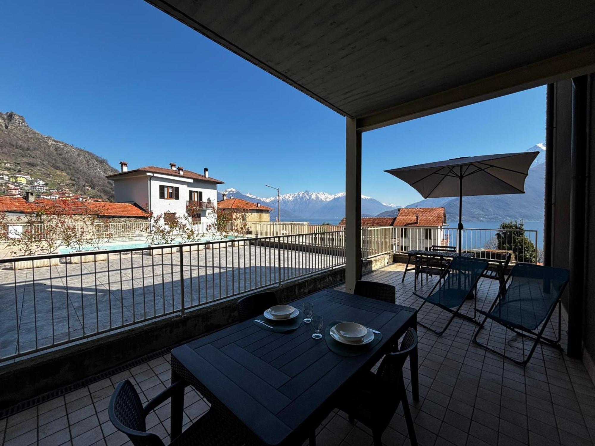 View With Swimming Pool - Larihome A87 Apartment *