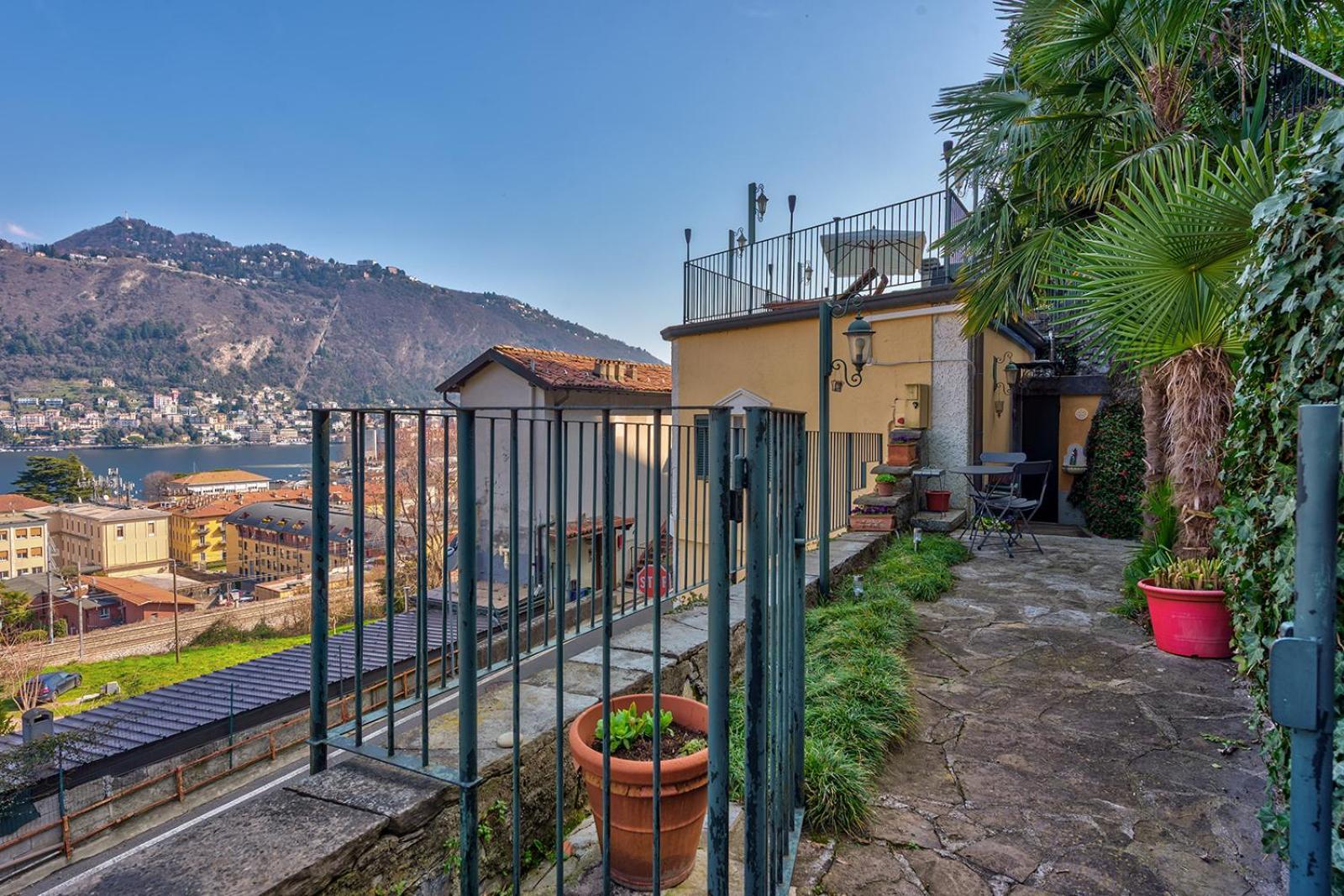 La Torretta By Comorooms * Como
