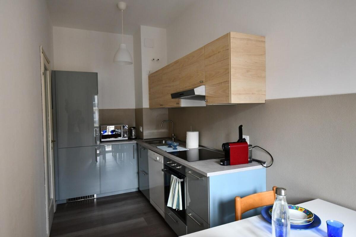 Apartment Blu - *