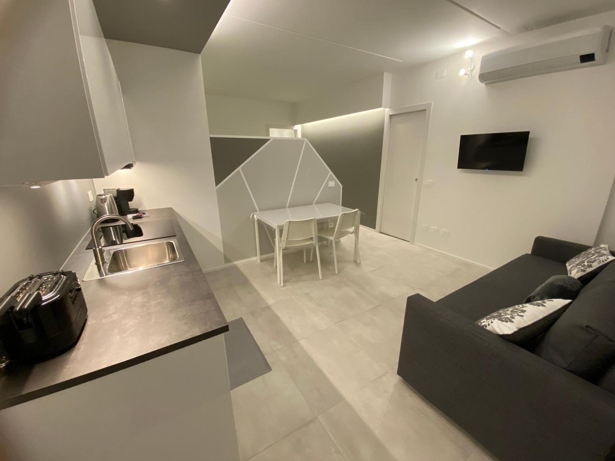 New Residenza Le Essenze - I 7 Laghi