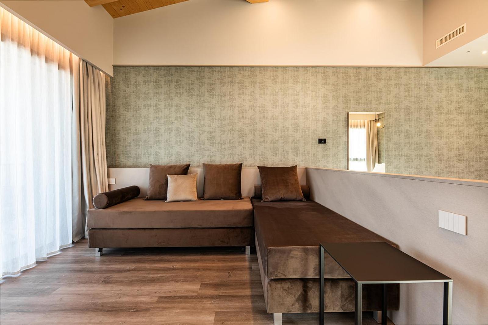 Dorato Marina - Panoramic View Lodge