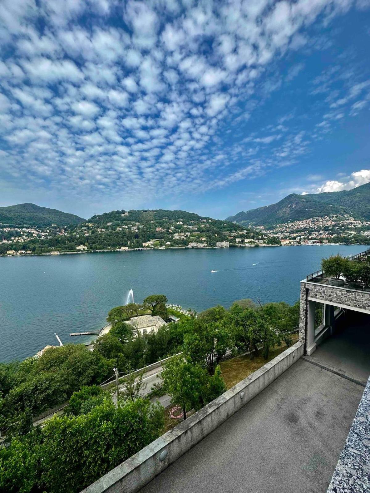 View Ac And Garage Apartment Como