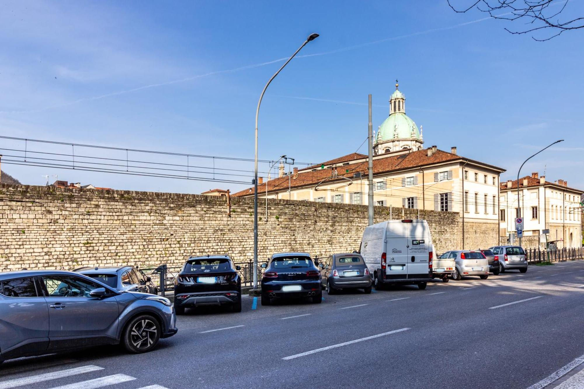 Apartment La Breva - - 1 Minuto Dal Centro Como