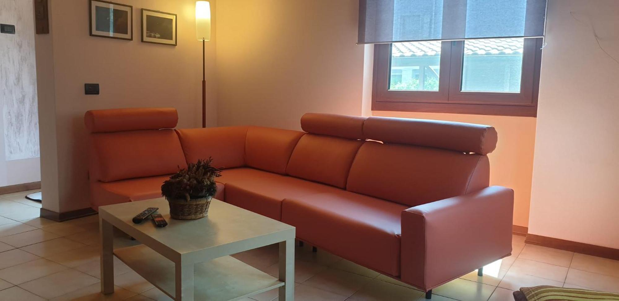 Iris -pet Friendly - Garden - Private Parking- Bike Friendly House Colico