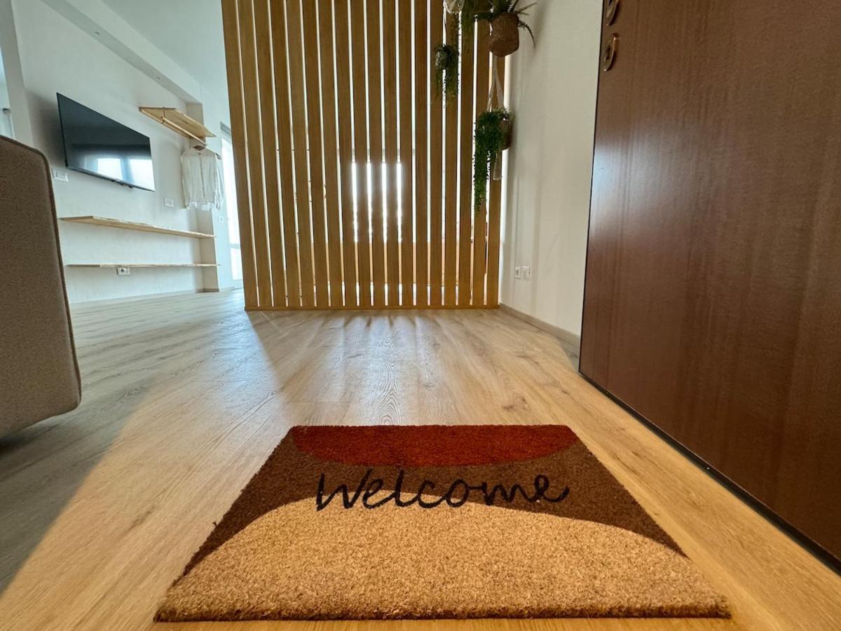 Ama Homes - Garden Lakeview