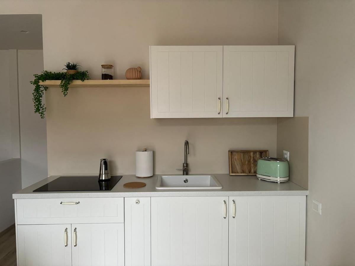 Ama Homes - Garden Lakeview
