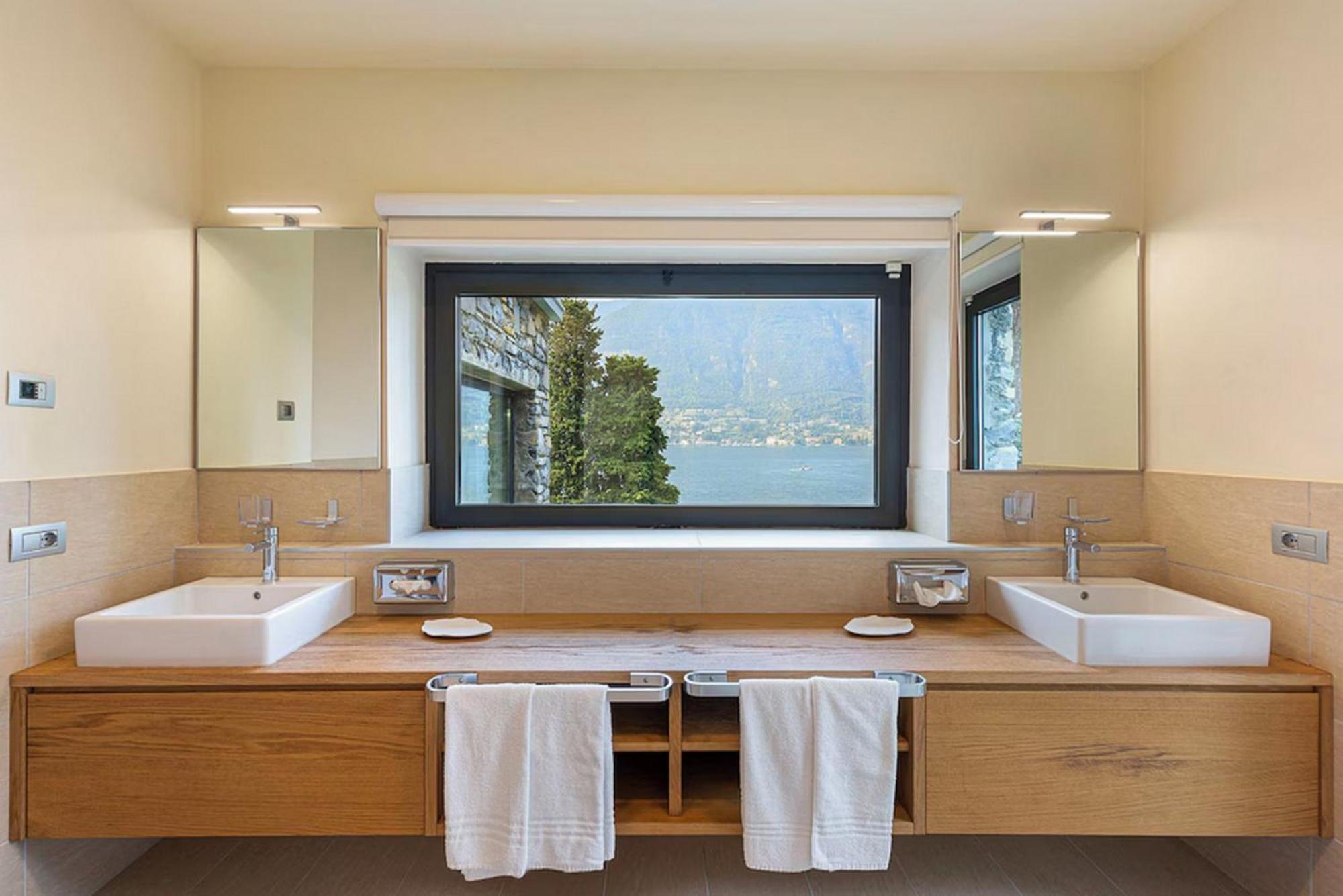 - Private Pool Bellagio