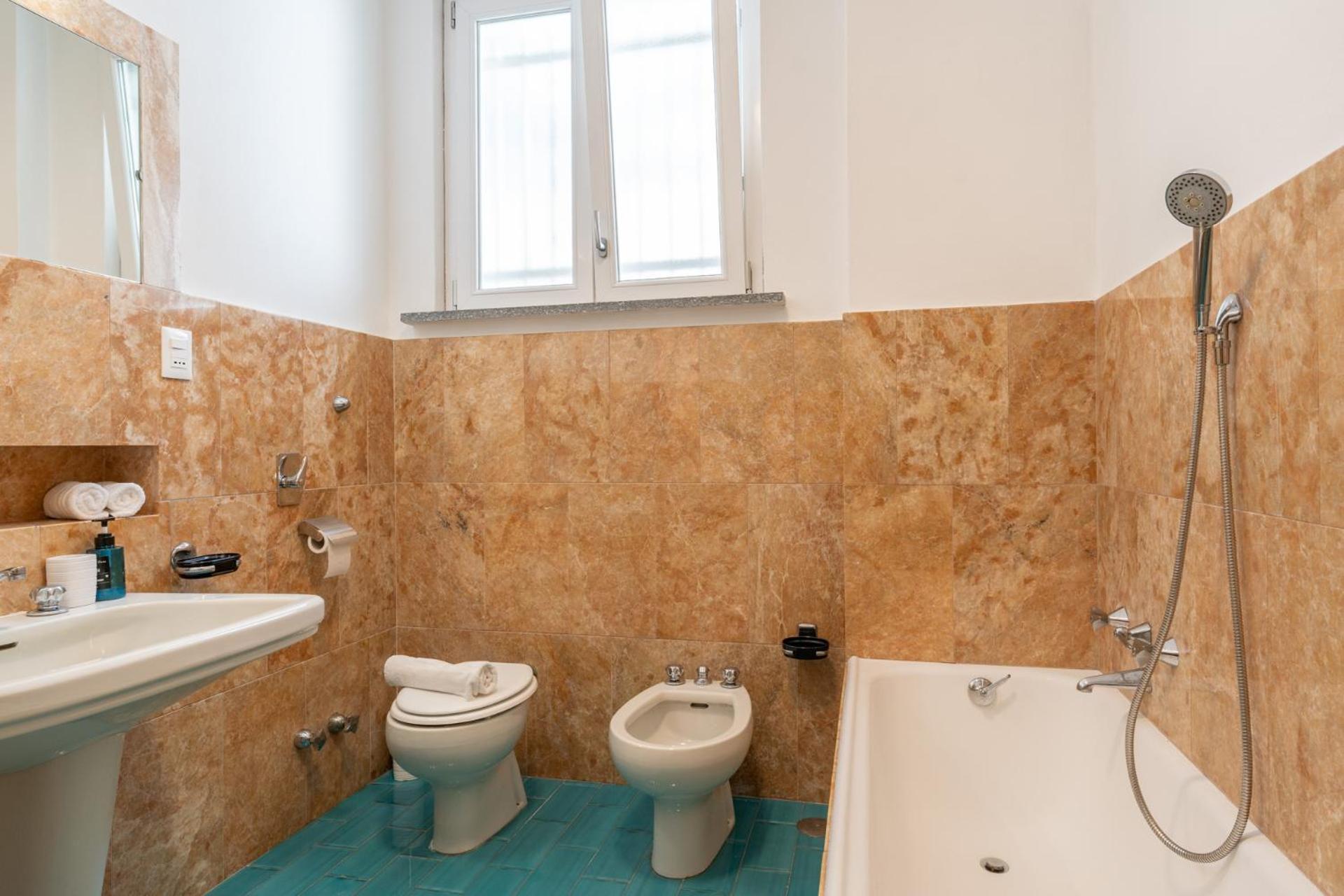 Isabella Apartment