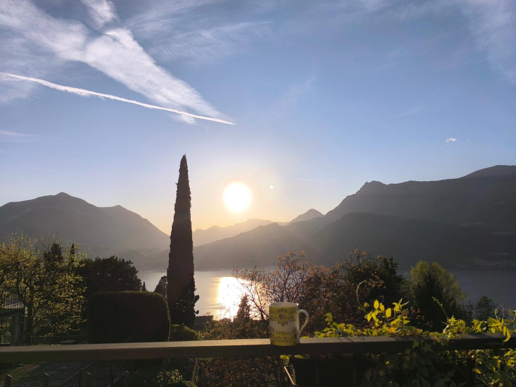 Grazie Mille - Above Varenna' S Hill - Villa
