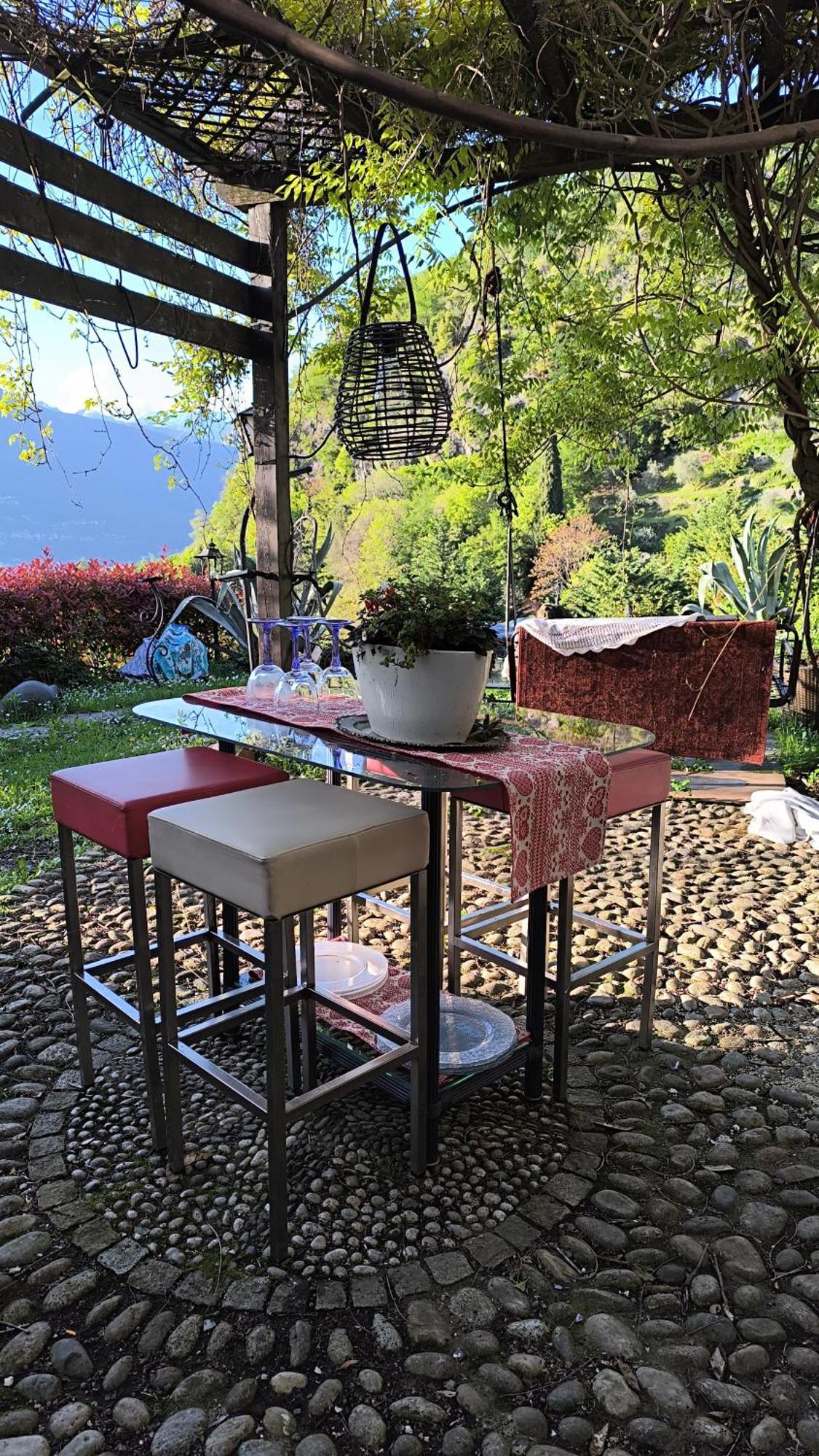 Grazie Mille - Above Varenna' S Hill - * Perledo