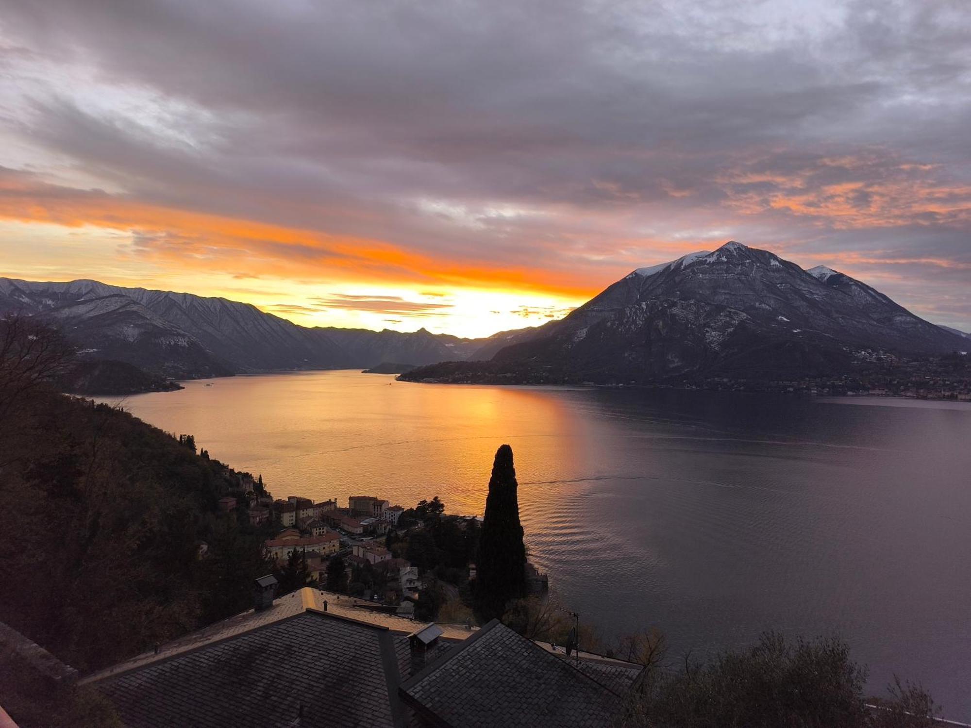 Villa Grazie Mille - Above Varenna' S Hill -