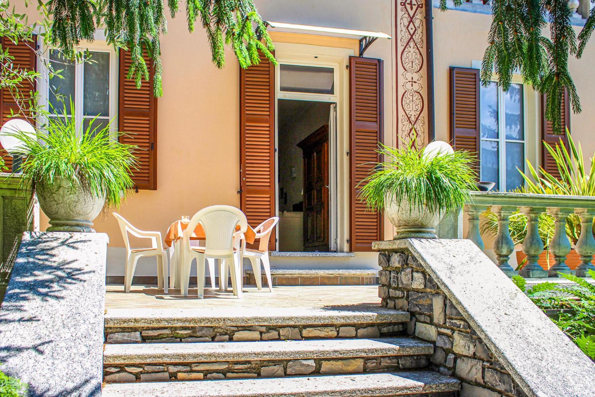 Palazzina Giardinolago Apartment Gravedona
