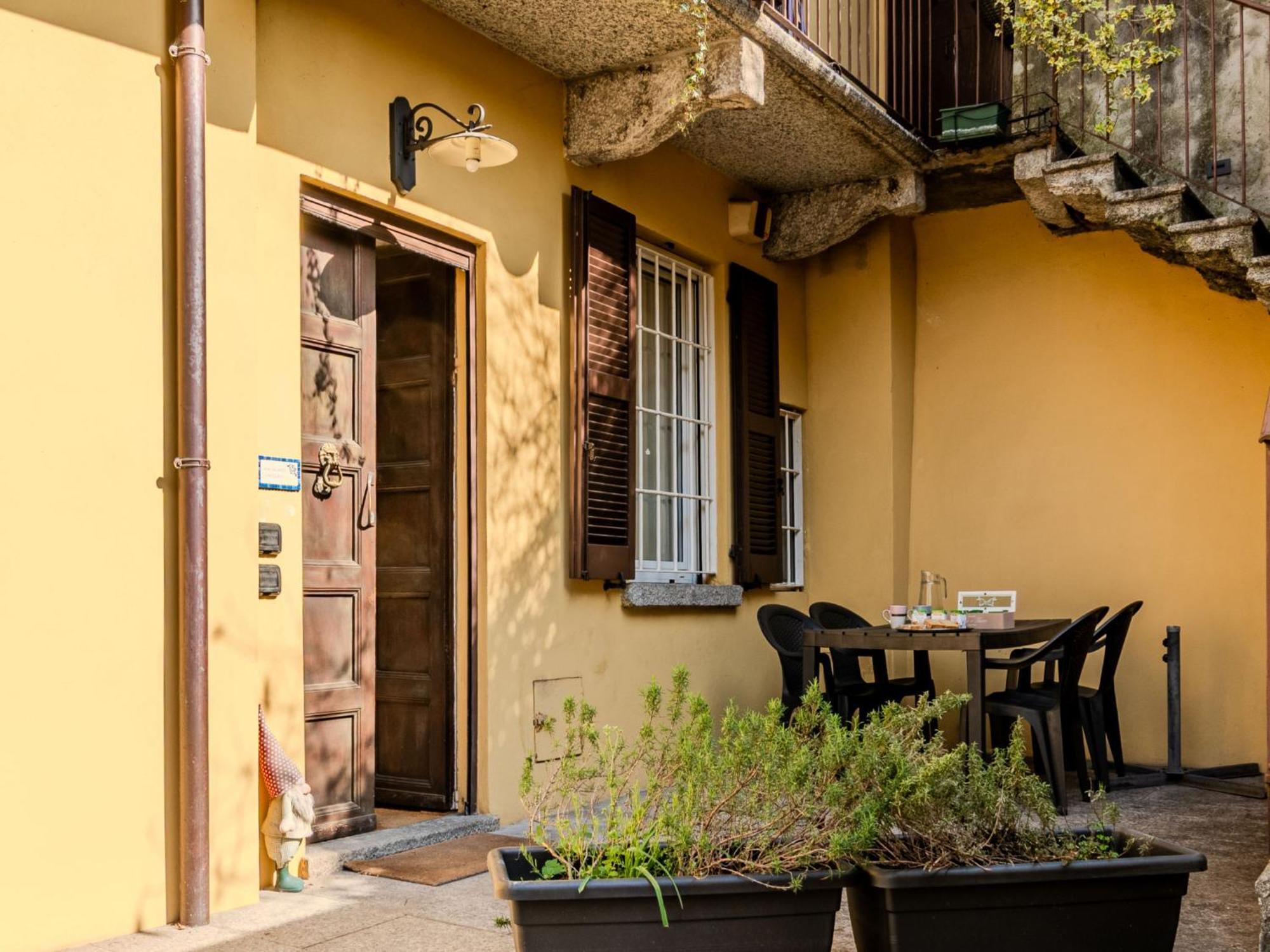 Lungolago By Interhome Lecco