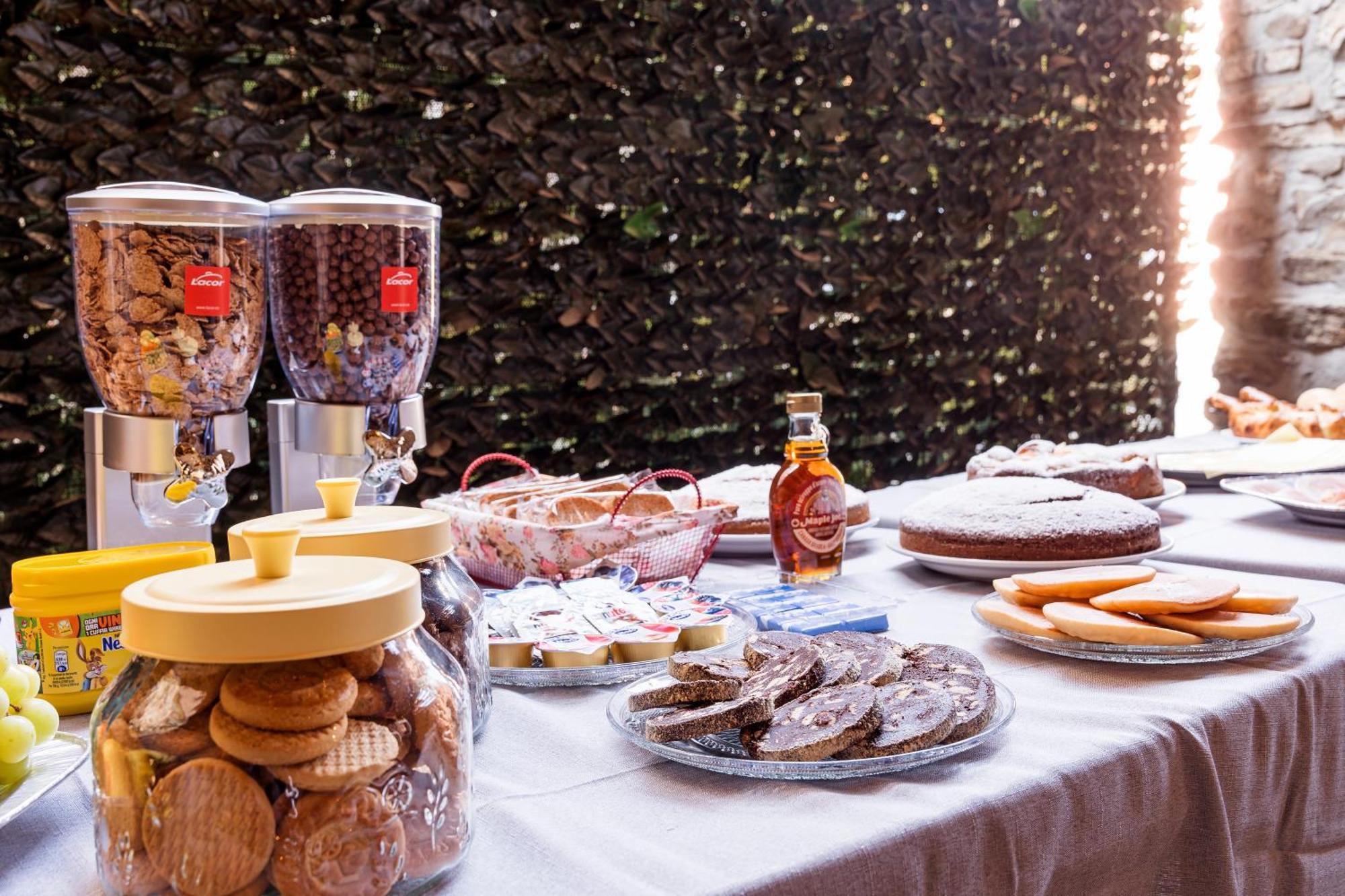 La Corte And Restaurant - Free Parking - 10 Minutes To The And Centre * Tavernerio