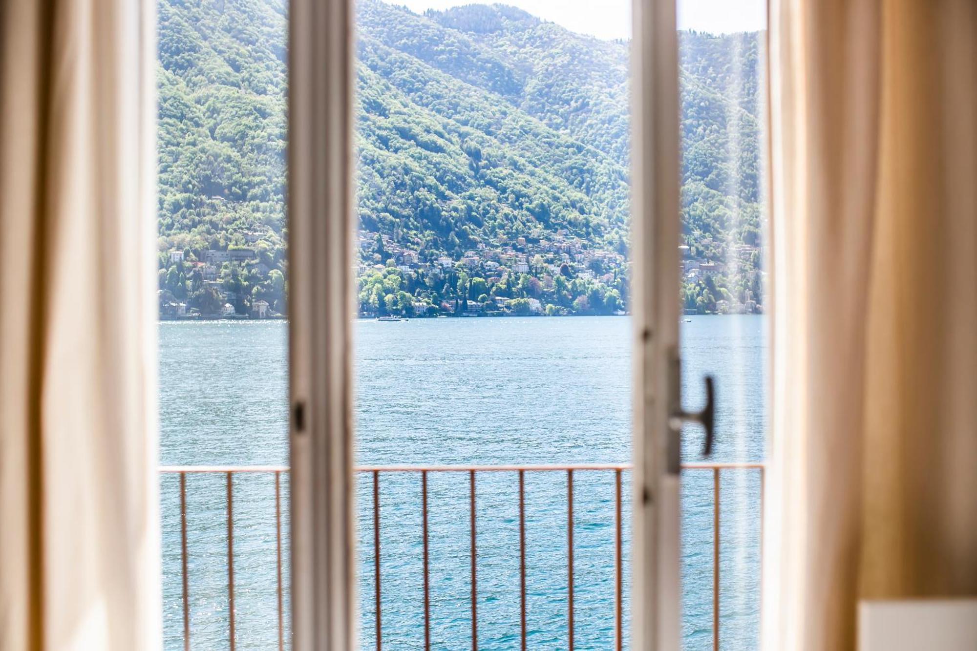 Darsena Di Riva Grande Affittacamere Moltrasio