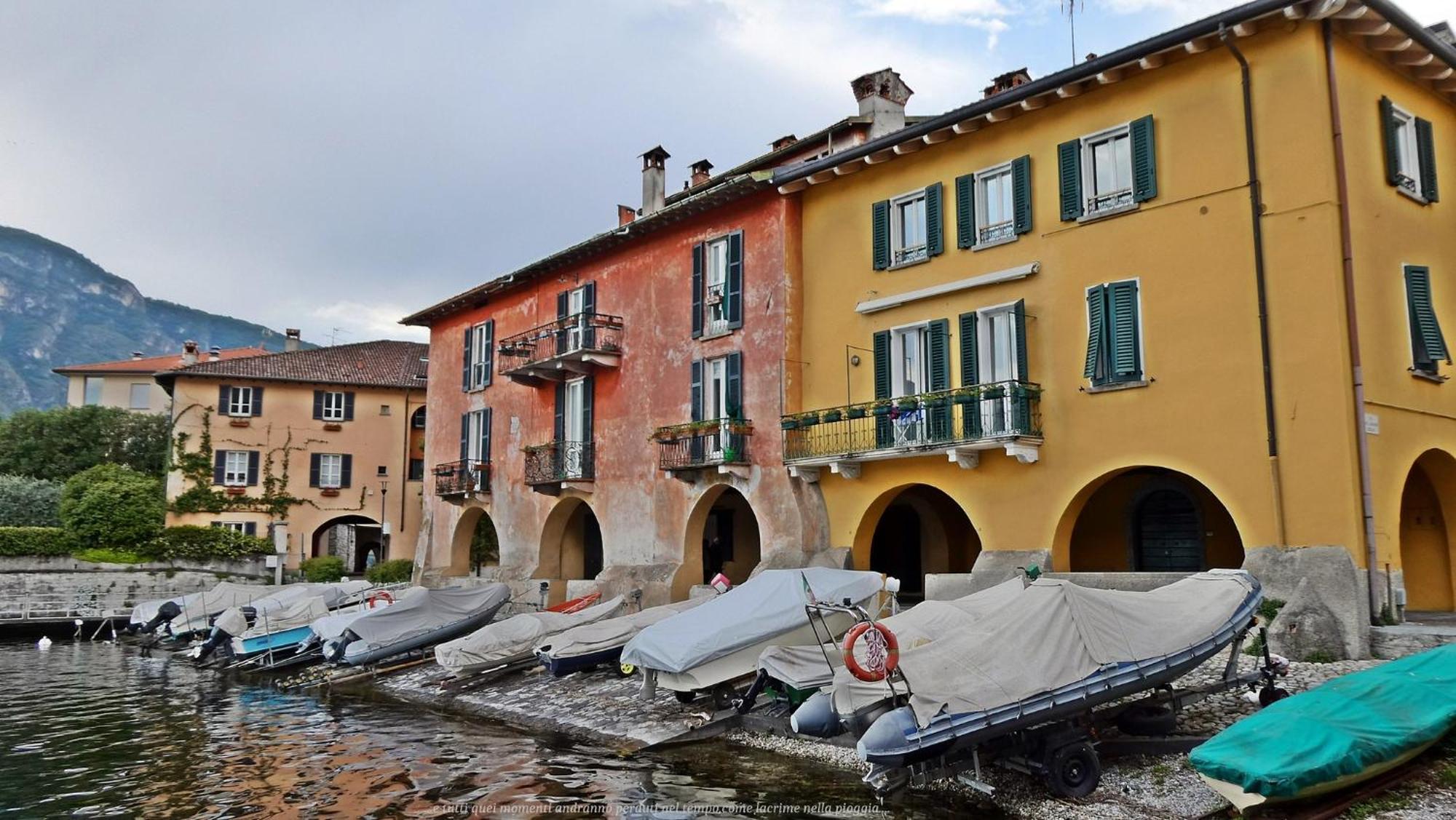 Apartment Portatorre Suite, A Charming In The Heart Of Como, Free Private Parking, Air Conditioning & More!
