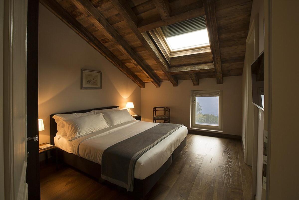 Toldino House 4 Min By Car To Holiday home *