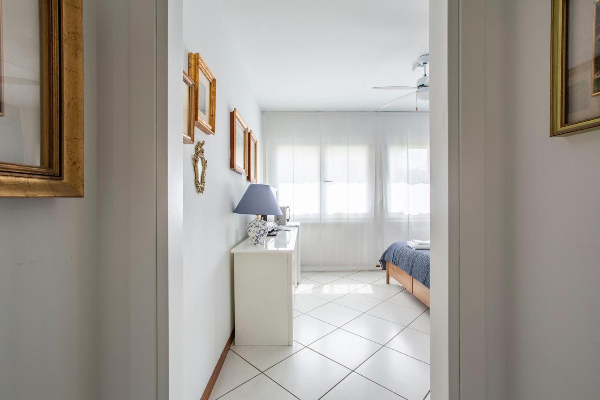 Tosca House 2 Bed & Breakfast Varenna