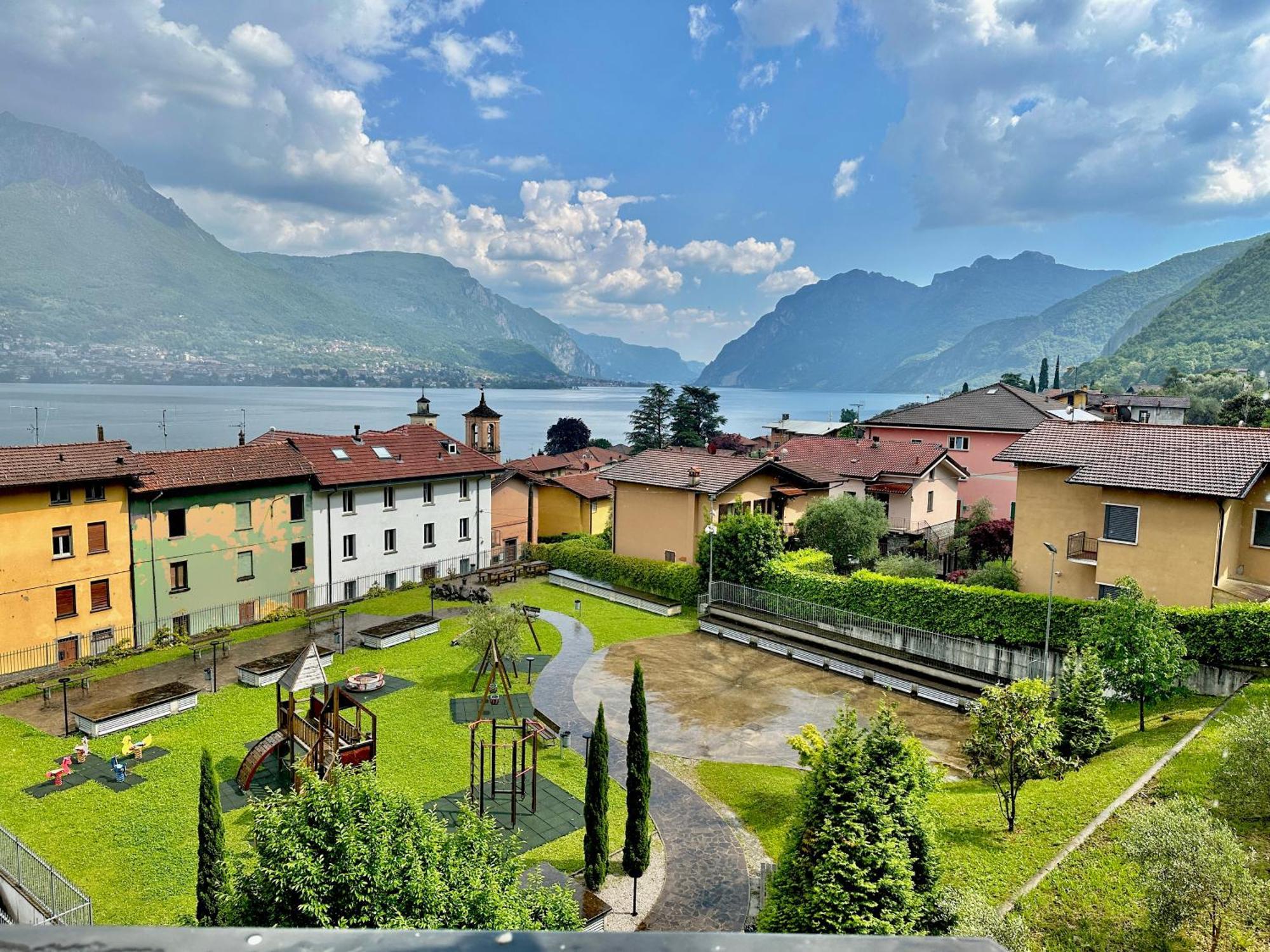 View - Parking Included Apartment Oliveto Lario