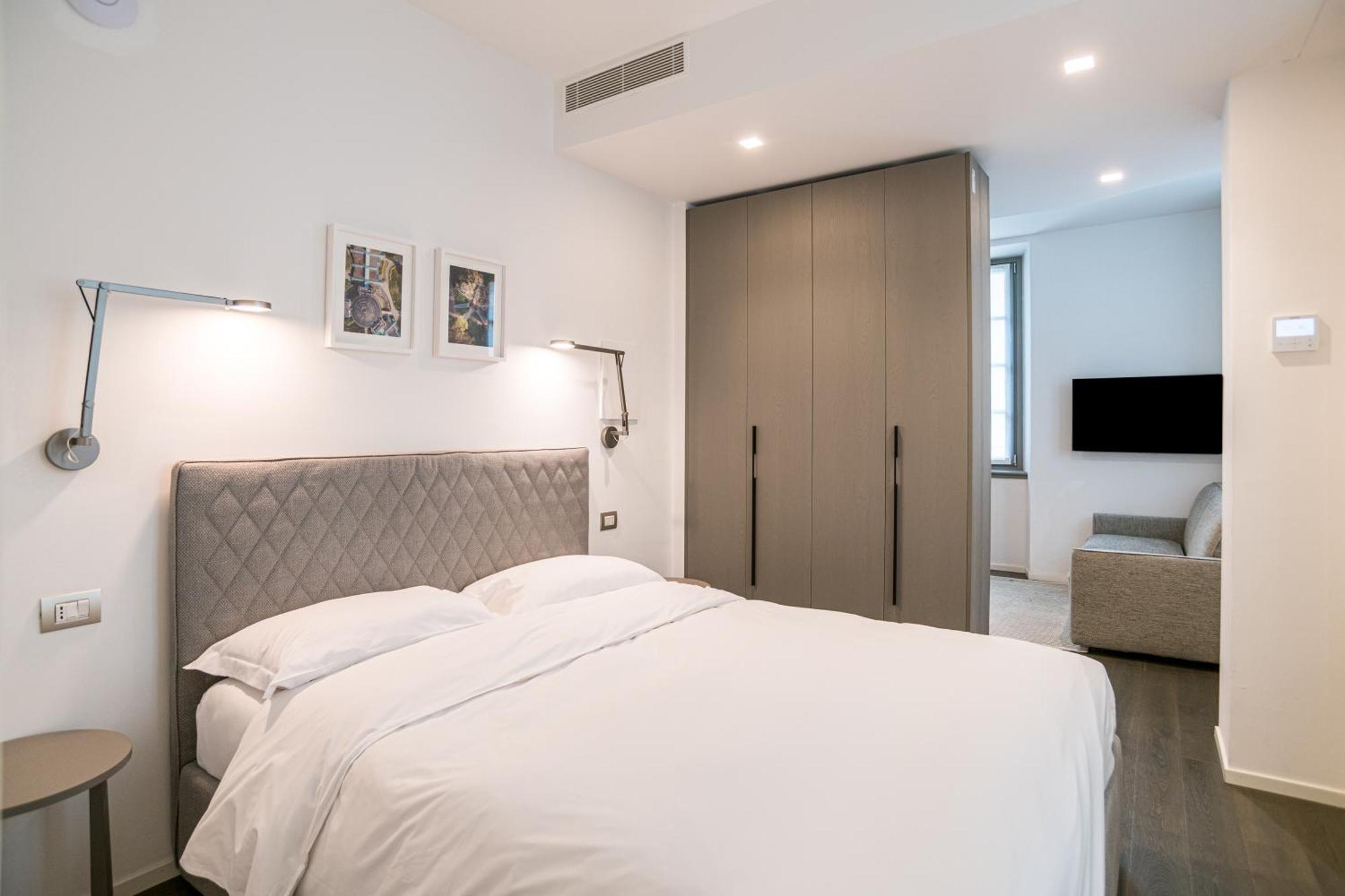 Palazzo La Cortesella - Modern Design & Location Apartment *