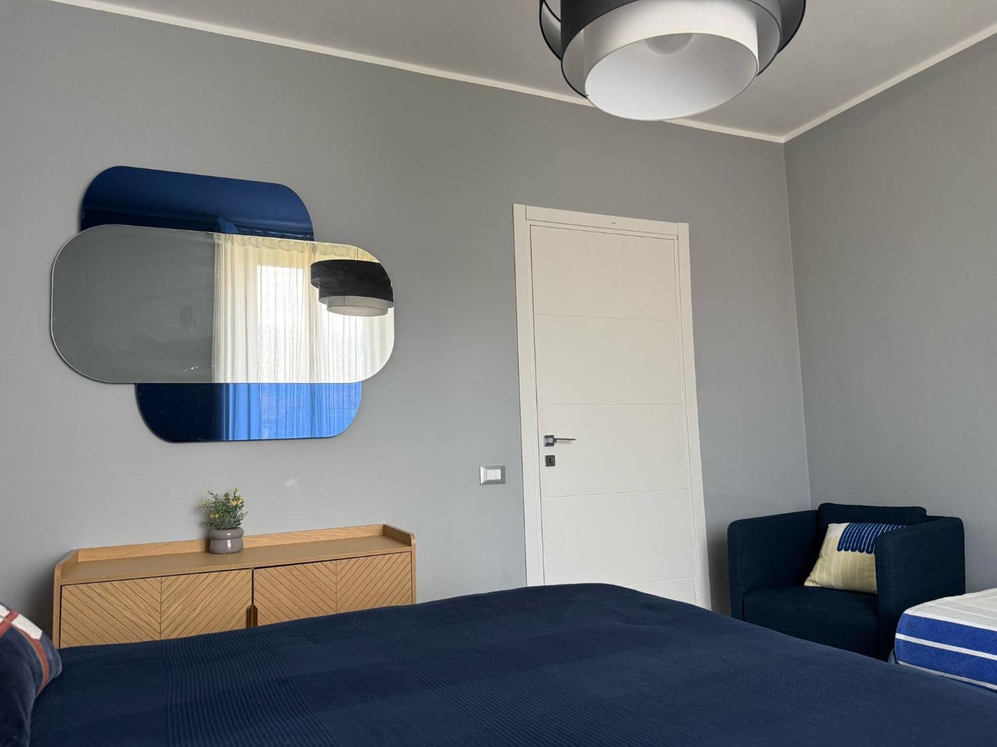Flat 14 Lecco Apartment