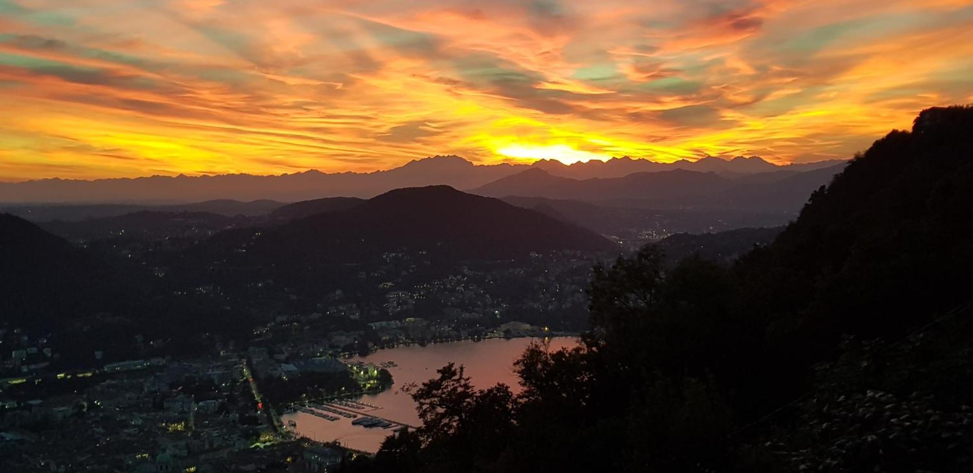 Brunate98 Homestay Como