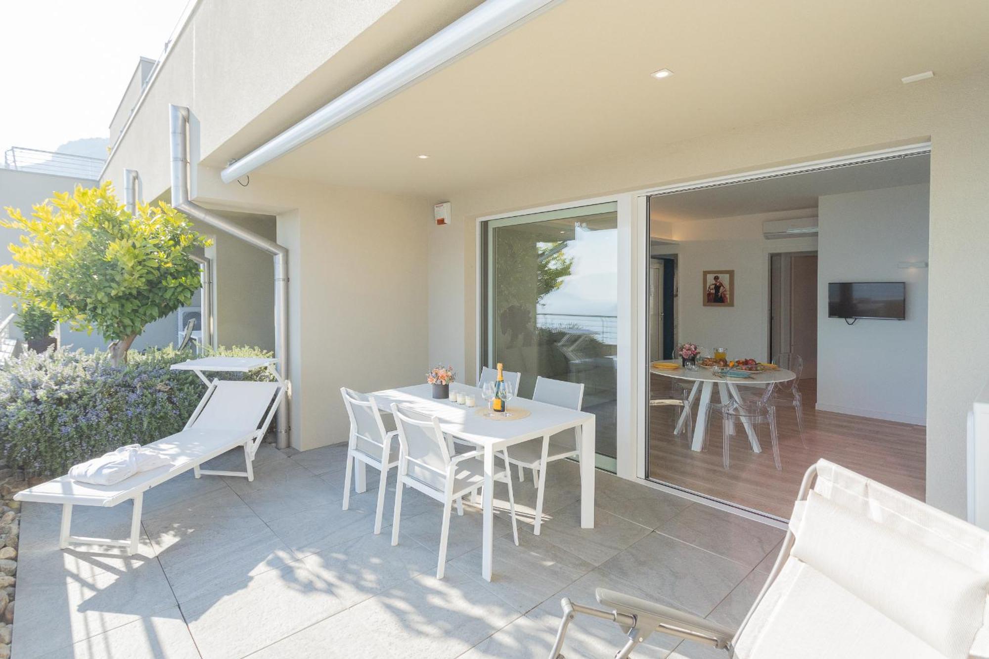 Valarin Luxury & Wellness, By Rent Apartment