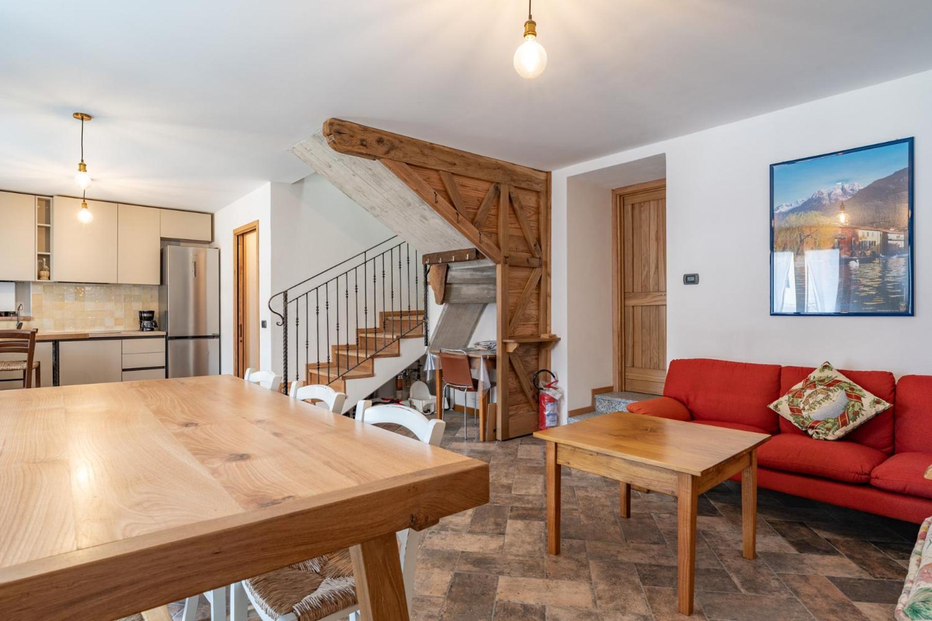 - Rustic Chic Retreat Ballabio