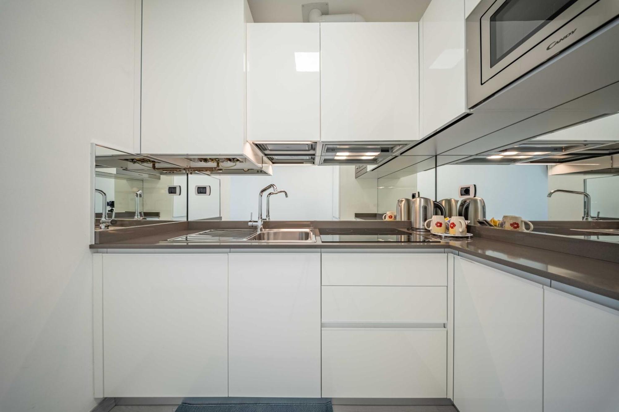 Apartment Romantic Laghee