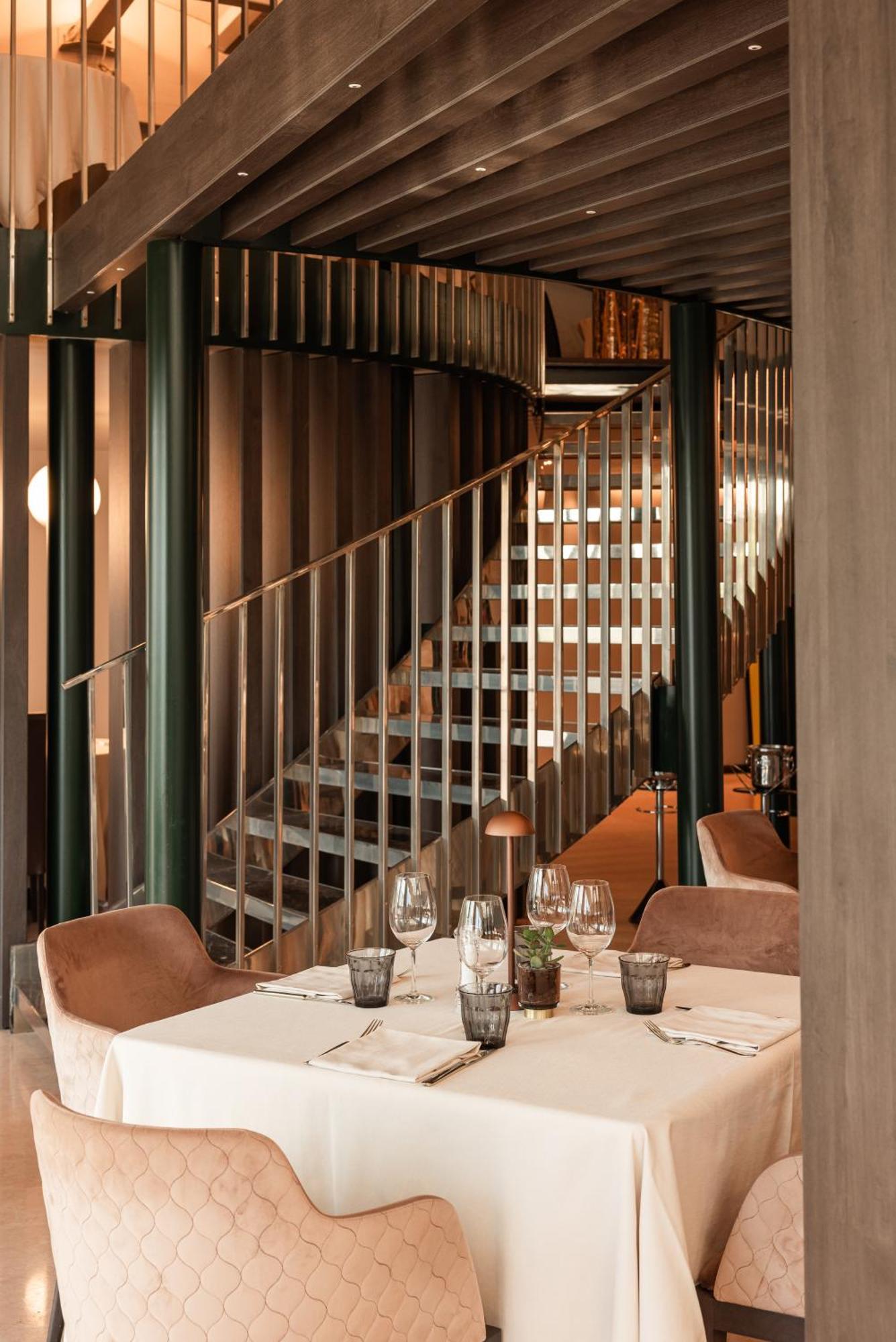 Leonardo Da Vinci Hotel 4*