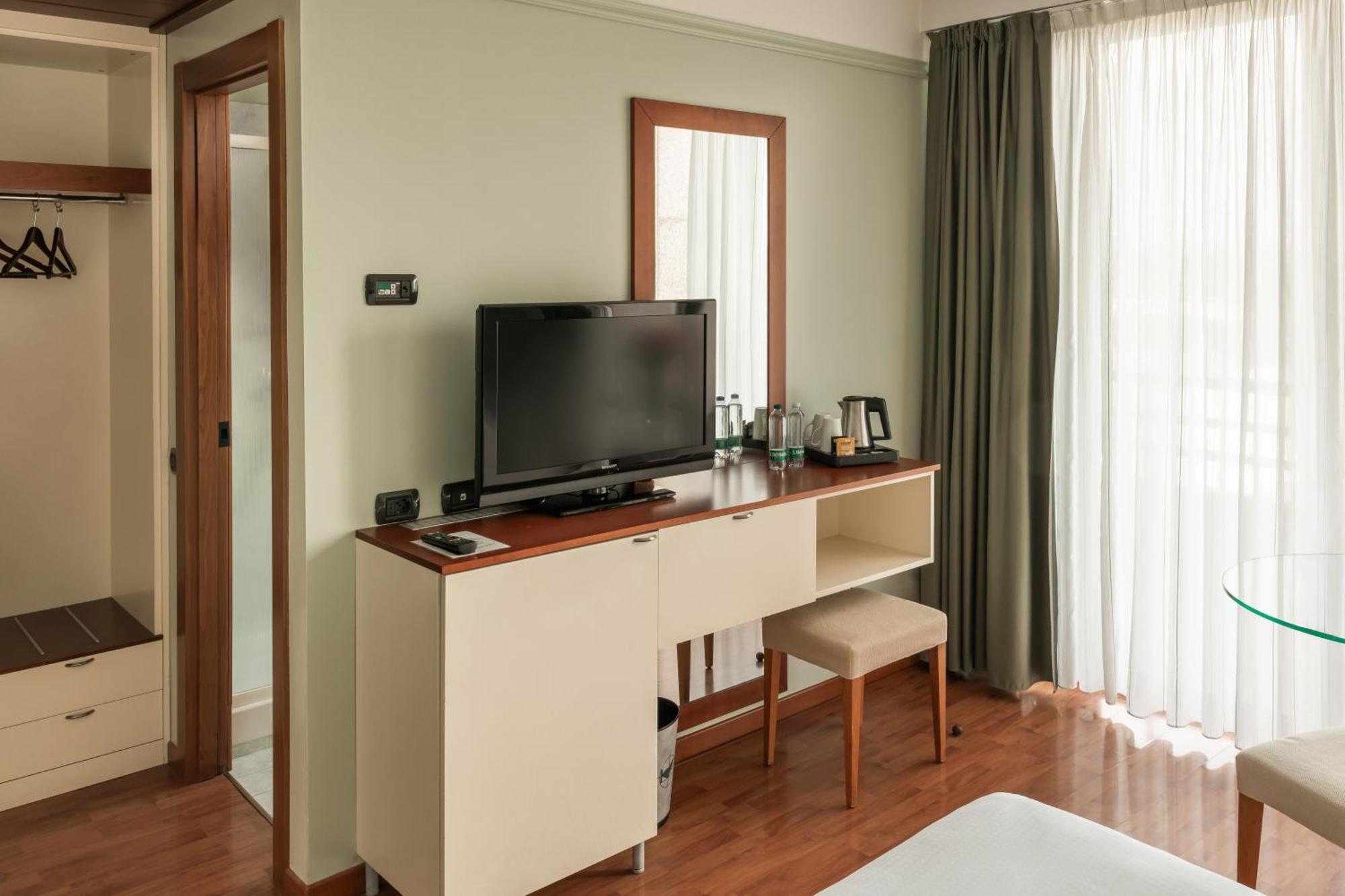 Hotel Leonardo Da Vinci Erba