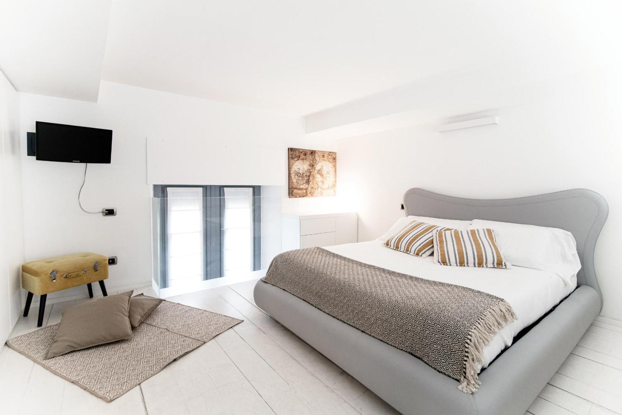 Apartment Loft Alle Mura - Bymyhomeincomo *