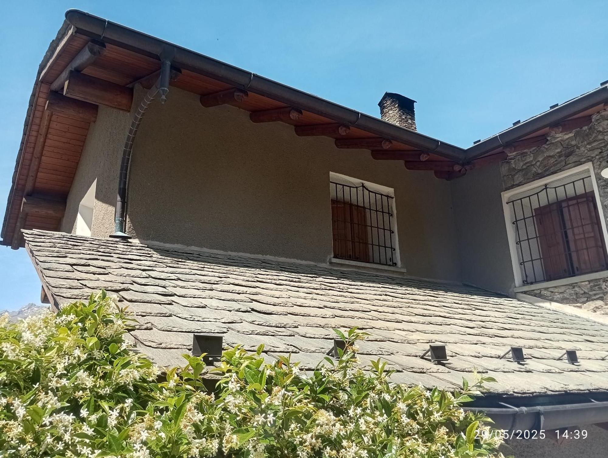Rosina House E Colico