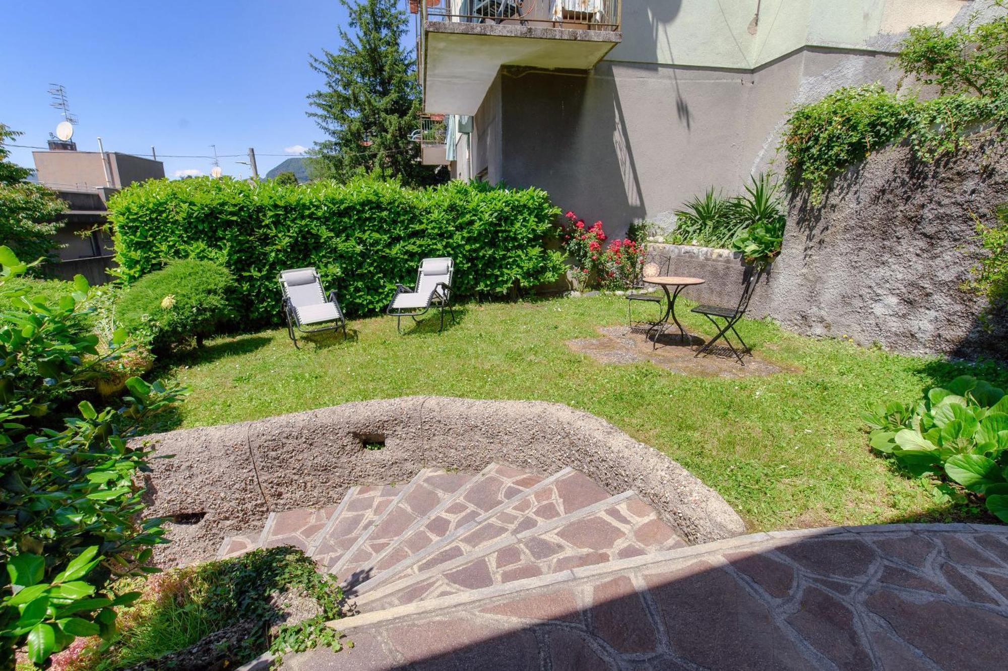 Apartment Wisteria On