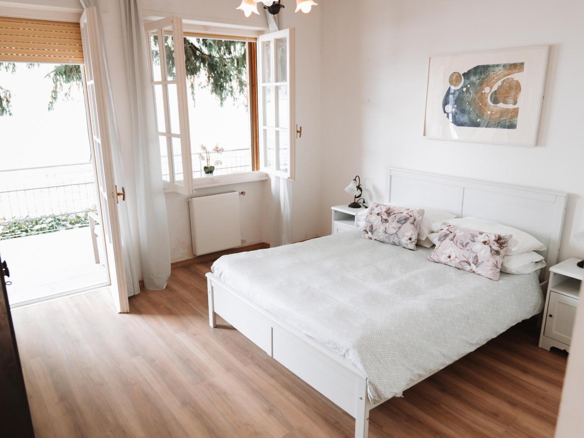 La Luna Bed & Breakfast *